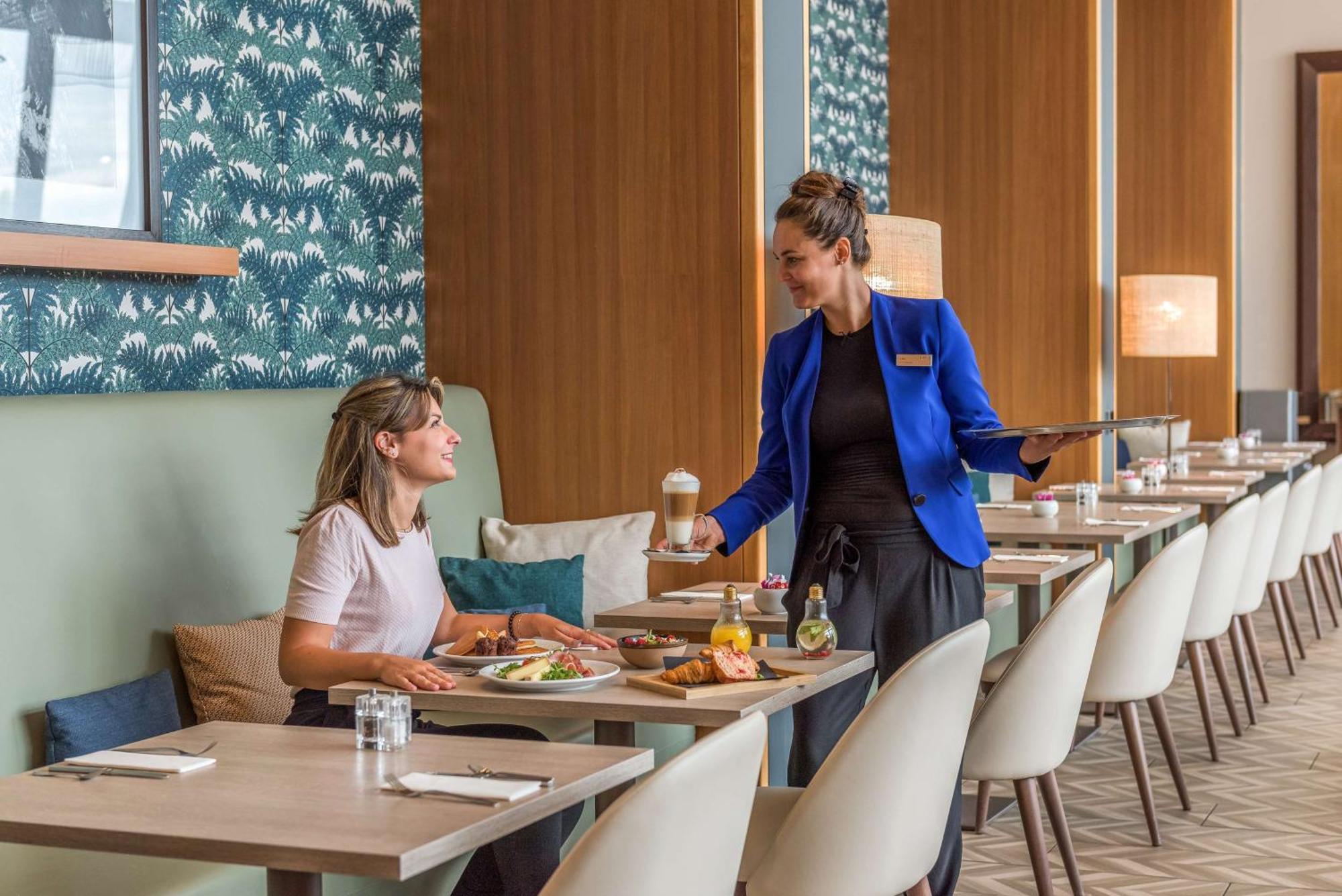 Hilton Les Bains Hotel Évian-les-Bains