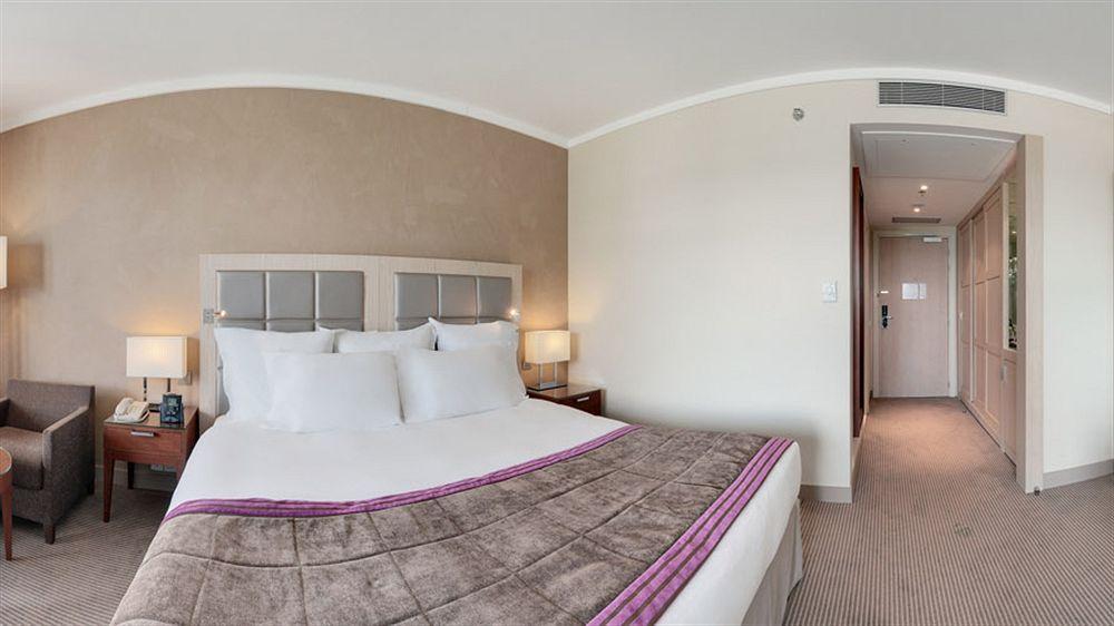 Hilton Les Bains 4*